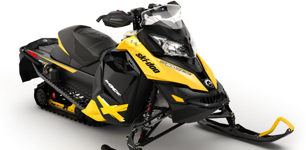 Some 2013 Ski-Doo snowmobiles feature the new REV-XS bodywork.This is the 2013 Ski-Doo MX Z E-TEC 800R X.