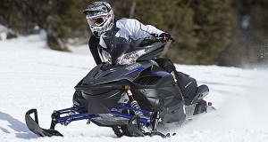 Top 10 Snowmobiles Of 2016 Snowgoer 2016 Yamaha Rs Vector Test Ride