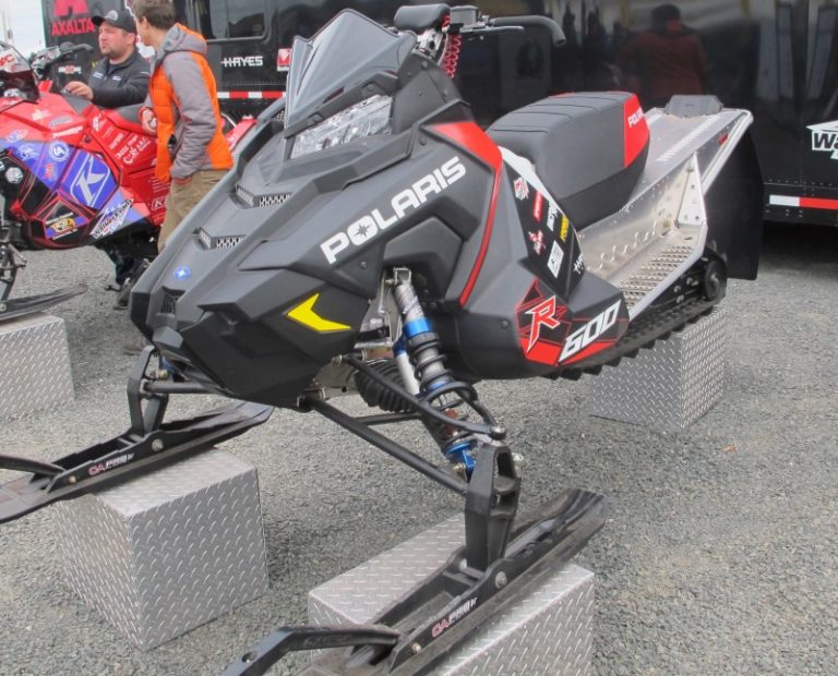 2020 Polaris 600R Race Sled Gets Interesting Track Design SnowGoer