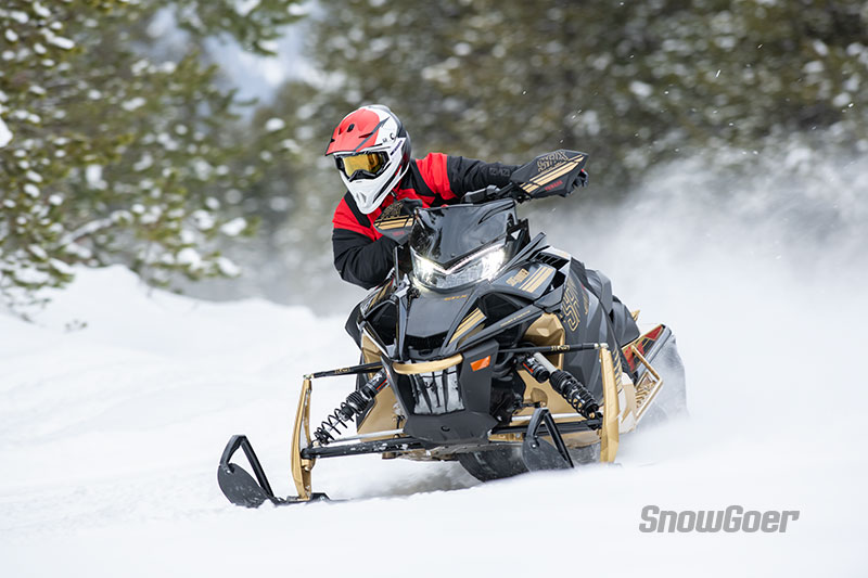 VIDEO Walkaround Of The 2024 Yamaha SXVenom SnowGoer   Yamaha Sidewinder SRX LE 