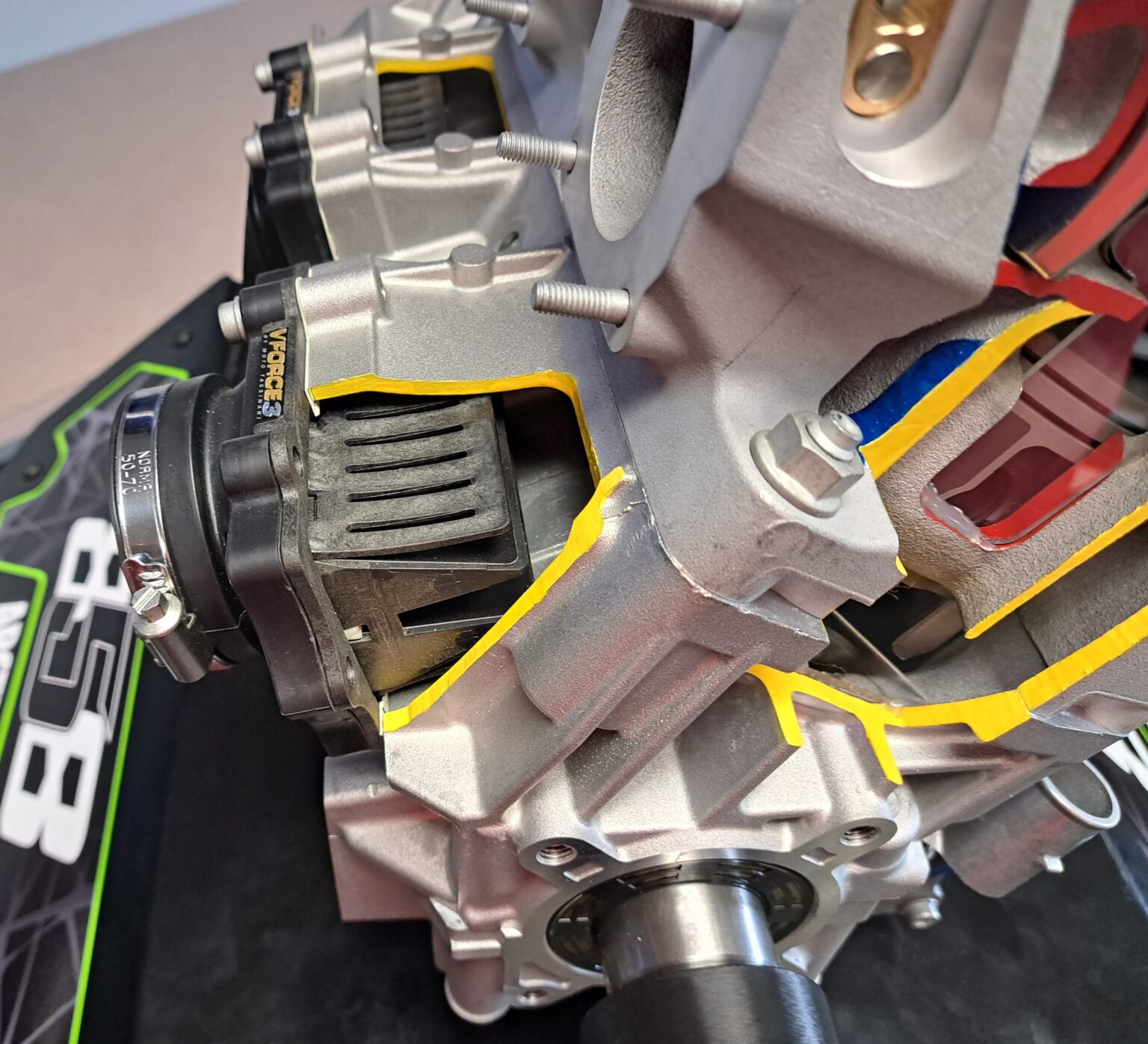 Arctic Cat Unveils 858cc Twin, High-Tech Gauge For 2025 | SnowGoer