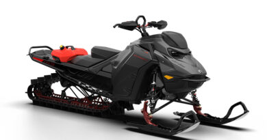 2025 Ski-Doo Summit Adrenaline Edge Special Edition