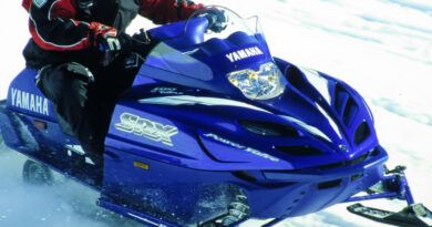 2000 Yamaha SRX 700