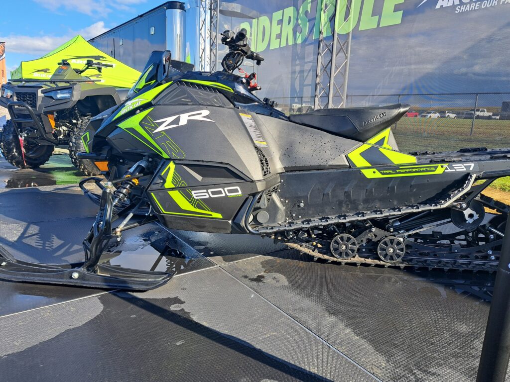 2026 Arctic Cat ZR 600 EPS 137