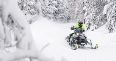 2027 Arctic Cat Thundercat 9000—Trail Master