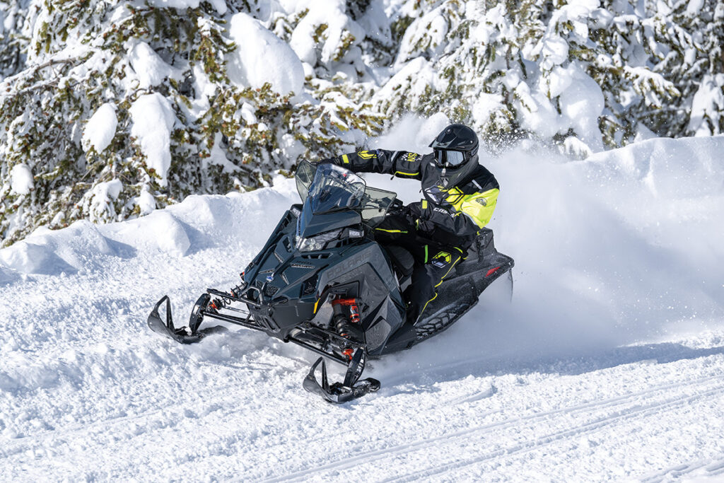2026 Polaris 850 Indy VR1 with Dynamix | Naturally Aspirated Snowmobile